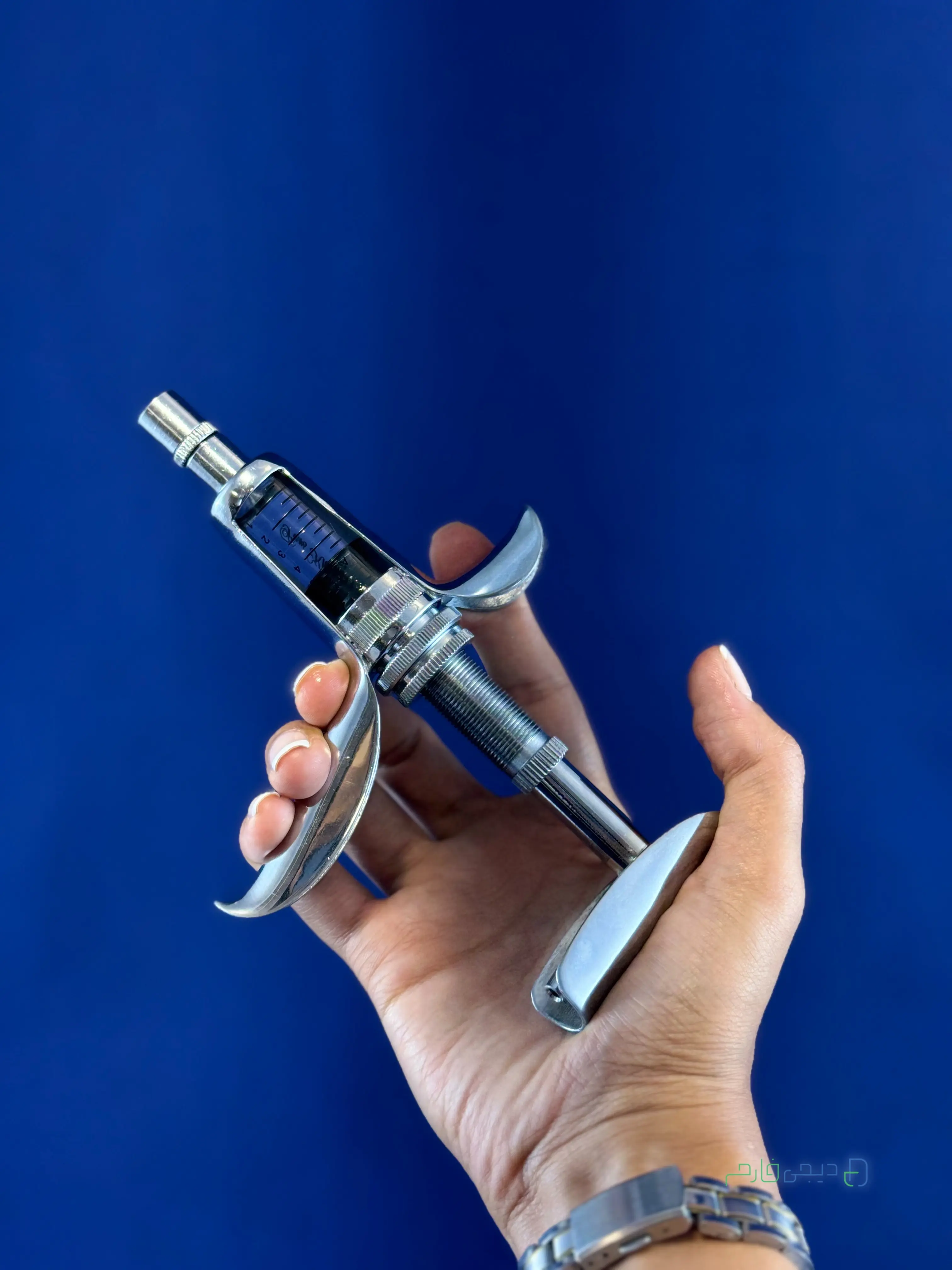سرنگ تزریق اتوماتیک 5CC مخصوص دام تزریق آسان ۲